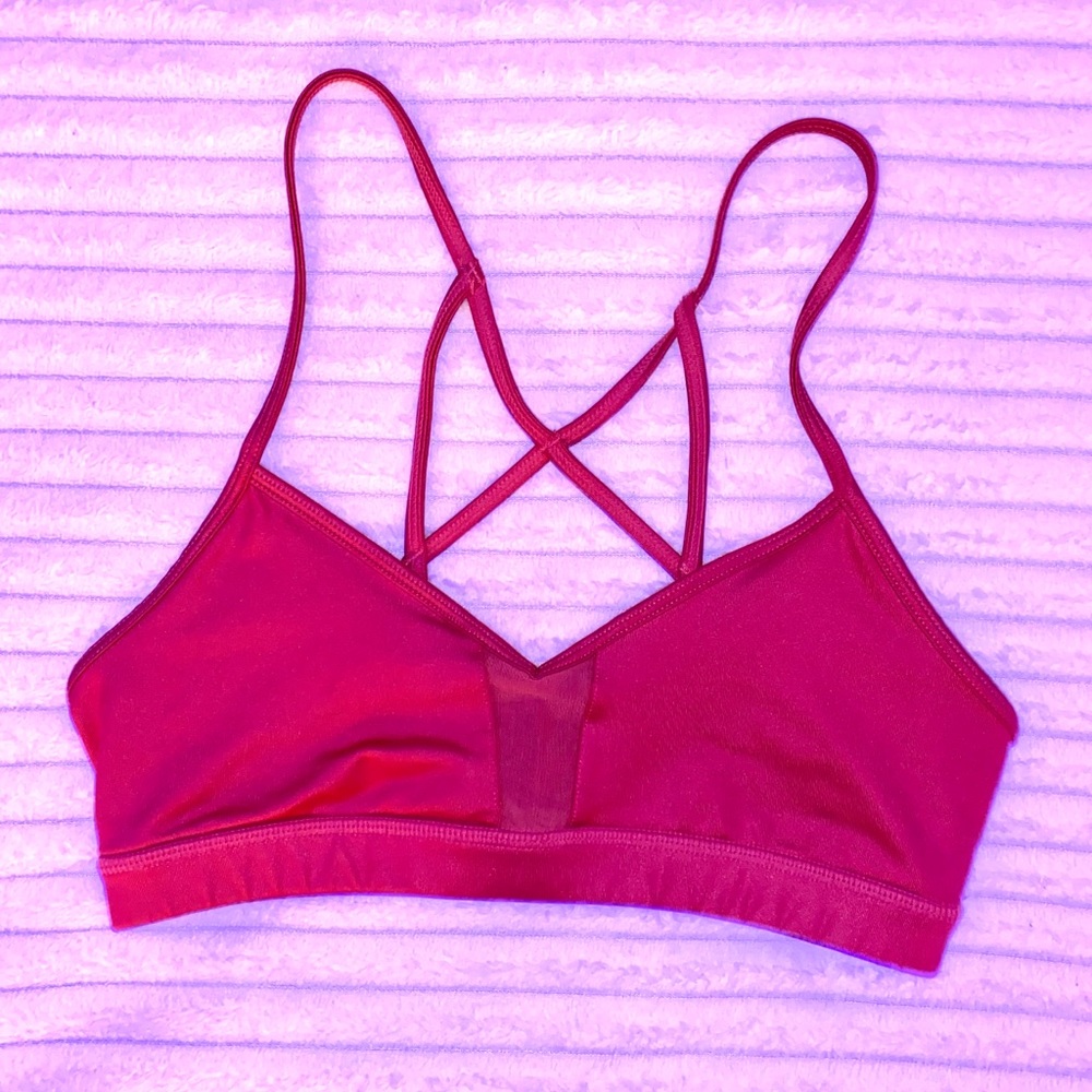 ALO yoga sports bra